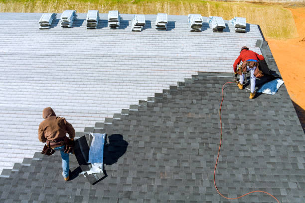 Best Commercial Roofing Services  in Saranac, MI